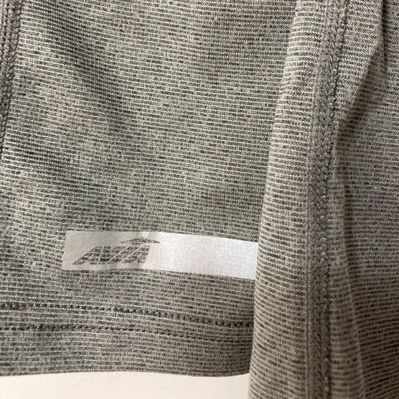 Avia Grey Long Sleeved Active Shirt - Picture 5 of 6